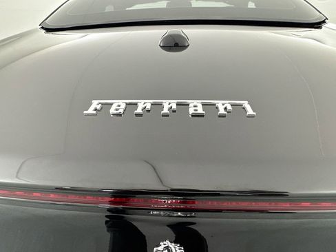 Used 2017 Ferrari California T RWD image 29