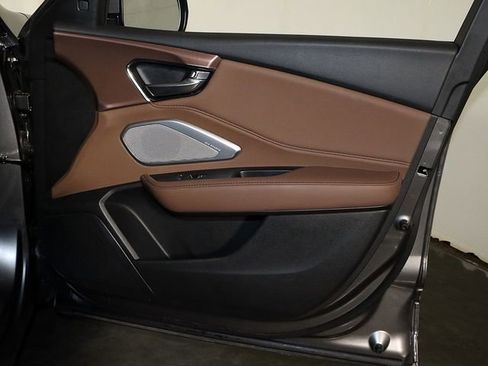 Used 2023 Acura RDX w/ Technology Package image 34