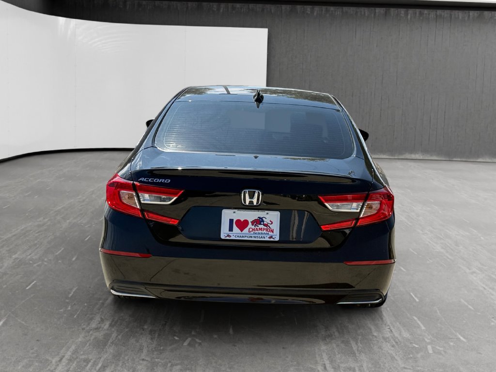 Used 2018 Honda Accord EX image 4