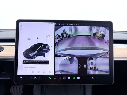 Used 2023 Tesla Model 3 Standard Range RWD image 5