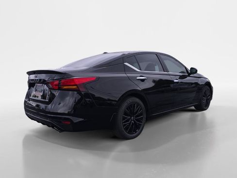 New 2025 Nissan Altima 2.5 SV w/ SV Special Edition Package image 6