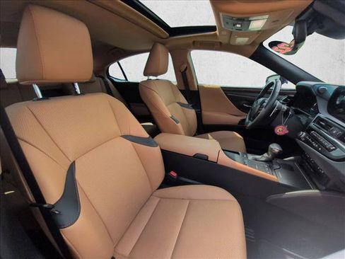 Used 2022 Lexus ES 350 w/ Premium Package FWD image 20