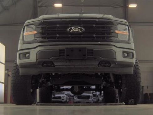 Used 2026 Ford F150 XLT w/ XLT Black Appearance Package image 3