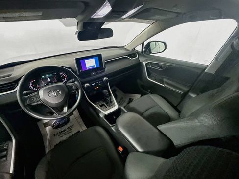 Certified 2023 Toyota RAV4 LE FWD image 21