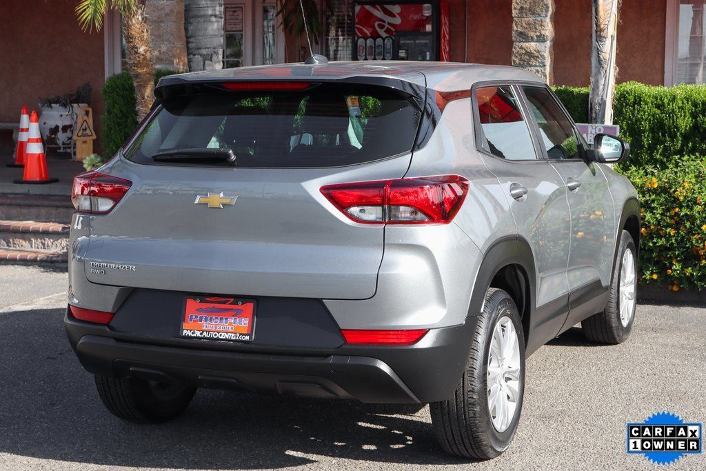 Used 2023 Chevrolet TrailBlazer LS AWD/4WD image 9
