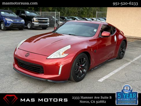 Used 2015 Nissan 370Z Touring image 1