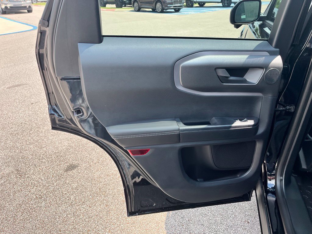 New 2026 Ford Bronco Sport Outer Banks w/ Sasquatch Outer Banks Package AWD/4WD image 11