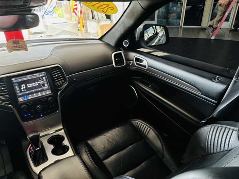 Used 2018 Jeep Grand Cherokee Trackhawk AWD/4WD image 54