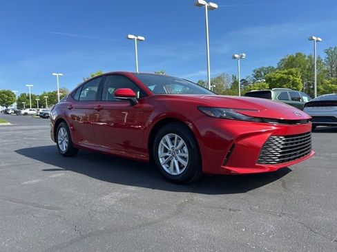 New 2026 Toyota Camry LE FWD image 3