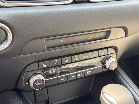 New 2025 MAZDA CX-5 AWD 2.5 S w/ Preferred Package image 19