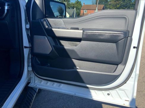 Used 2022 Ford F150 XLT w/ Equipment Group 302A High image 25