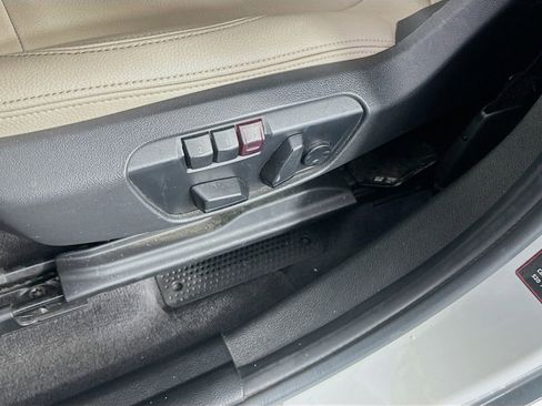 Used 2020 BMW X1 sDrive28i w/ Convenience Package FWD image 19