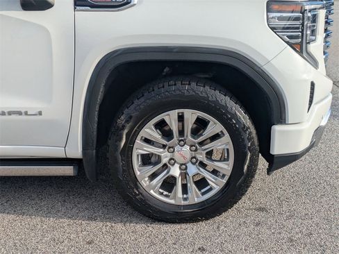 Used 2022 GMC Sierra 1500 Denali image 11
