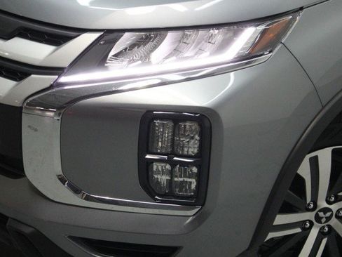 New 2026 Mitsubishi Outlander Sport ES image 2