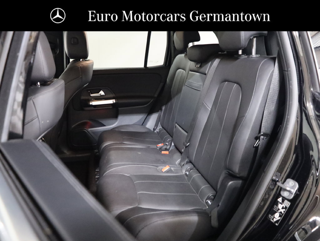 Used 2023 Mercedes-Benz GLB 250 4MATIC w/ Premium Package image 35