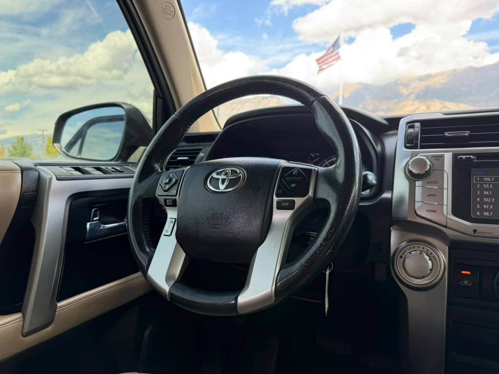 Used 2016 Toyota 4Runner SR5 Premium AWD/4WD image 8
