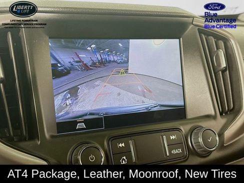 Used 2024 GMC Terrain AT4 image 7