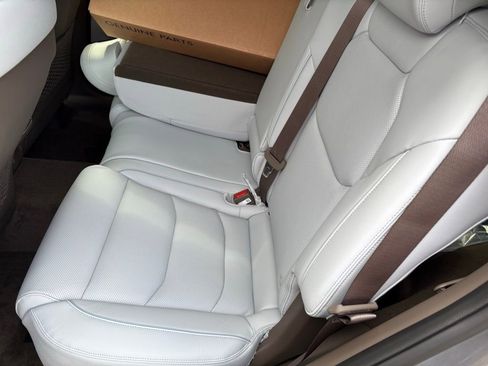 New 2026 Genesis GV70 2.5T Advanced image 10