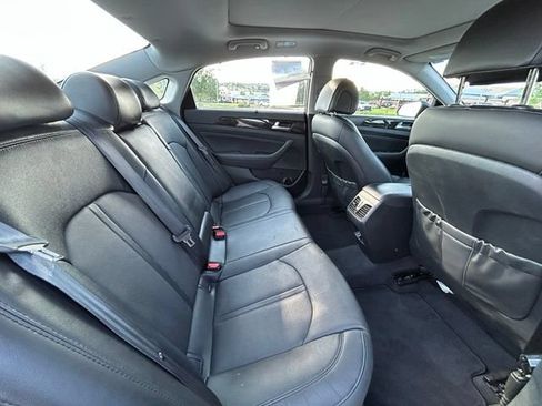 Used 2016 Hyundai Sonata Limited w/ Option Group 05 FWD image 32