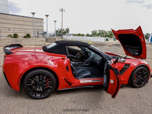 Used 2016 Chevrolet Corvette Z06 w/ 3LZ Preferred Equipment Group RWD image 37