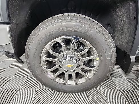 New 2026 Chevrolet Silverado 3500 LTZ w/ LTZ Plus Package image 17