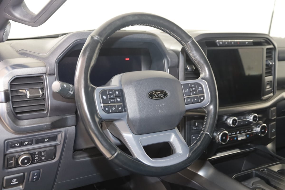 Used 2024 Ford F150 Lariat AWD/4WD image 6