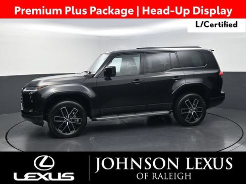 Used 2024 Lexus GX 550 w/ Accessory Package (Z1) AWD/4WD image 2