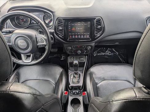 Used 2020 Jeep Compass Limited image 16
