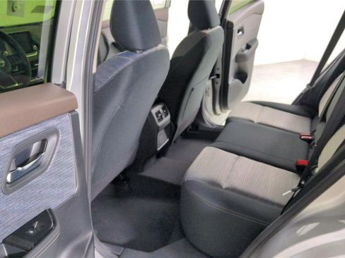 Certified 2023 Nissan Rogue SV image 20