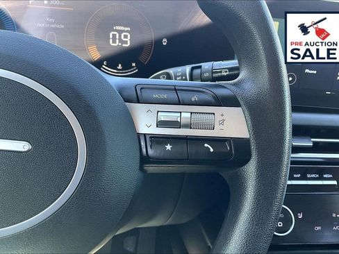 Used 2025 Hyundai Tucson SEL FWD image 18