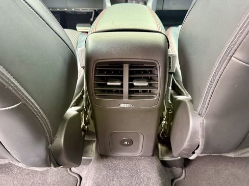 Used 2024 Ford Escape ST-Line w/ Tech Pack #1 AWD/4WD image 33