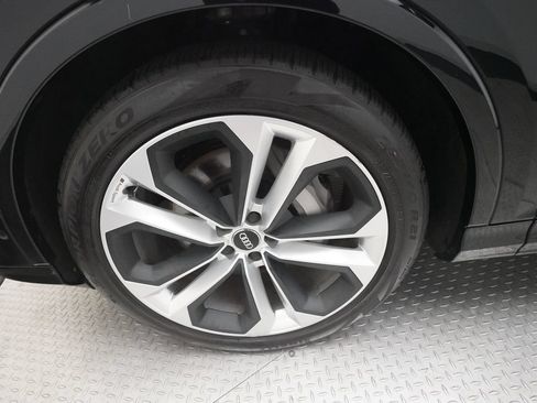 Used 2020 Audi Q7 3.0T Prestige w/ Prestige Package AWD/4WD image 28