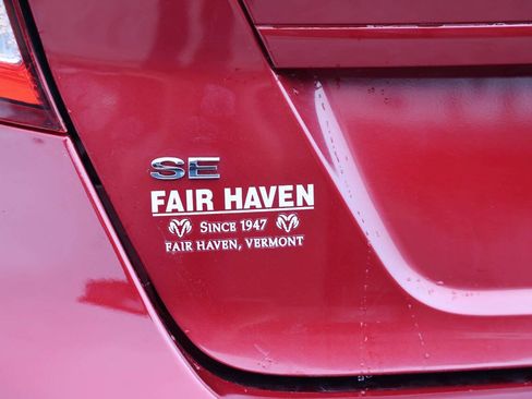 Used 2013 Ford Fiesta SE FWD image 29