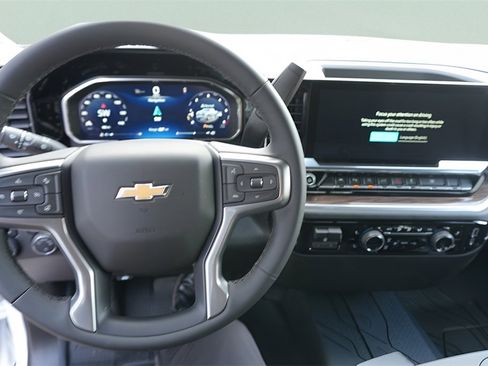 New 2026 Chevrolet Silverado 1500 LT w/ Safety Package image 18