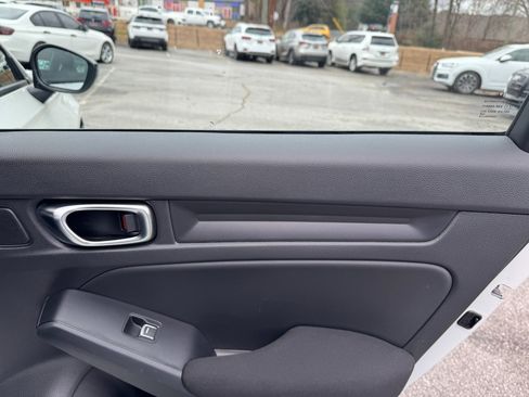 Used 2023 Honda Civic Sport image 24