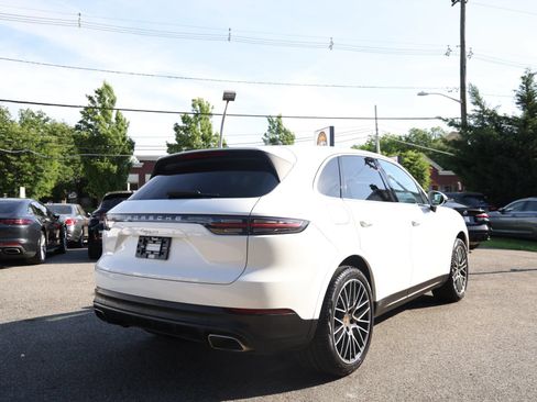 Used 2019 Porsche Cayenne AWD/4WD image 6