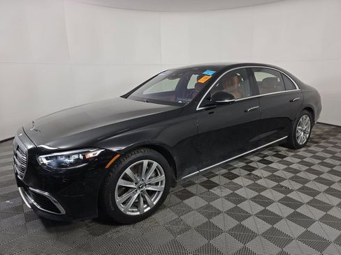 Used 2023 Mercedes-Benz S 500 4MATIC image 1
