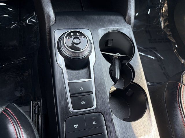 Used 2024 Ford Escape ST-Line AWD/4WD image 40