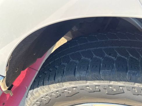 Used 2022 Chevrolet Silverado 1500 LTZ w/ LTZ Convenience Package II image 28