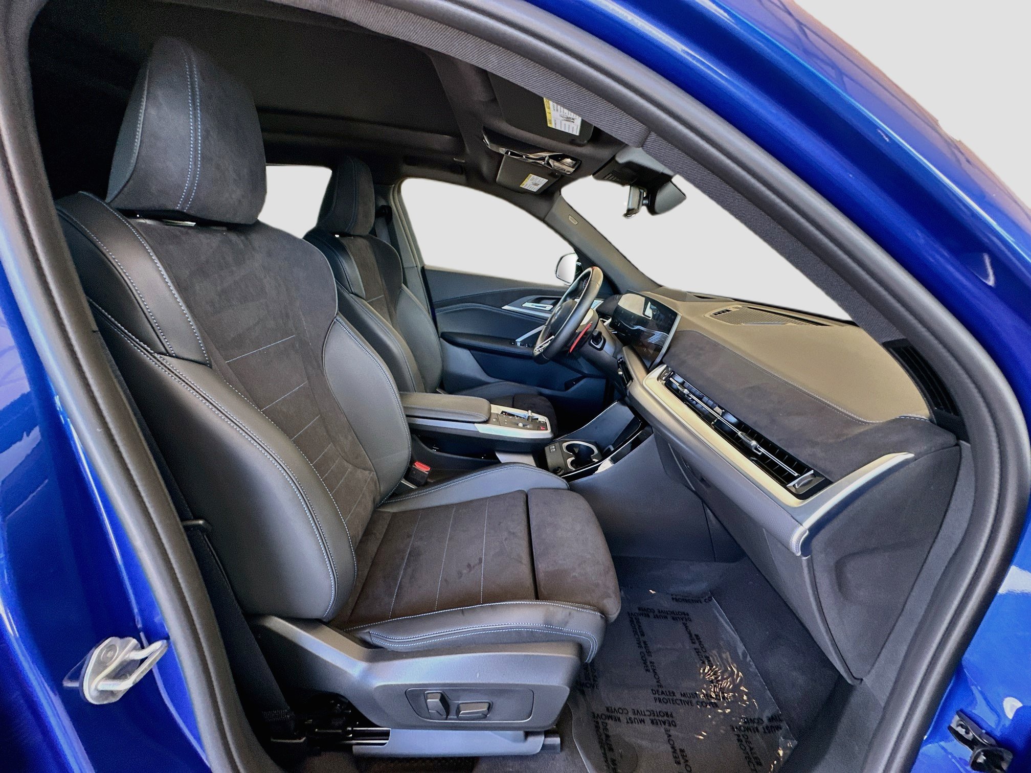 Certified 2025 BMW X2 M35i AWD/4WD image 26