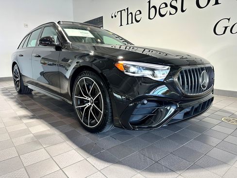 New 2026 Mercedes-Benz E 53 AMG e 4MATIC Wagon image 1
