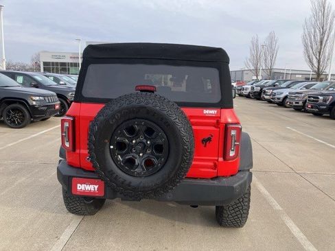 Used 2024 Ford Bronco Wildtrak image 7