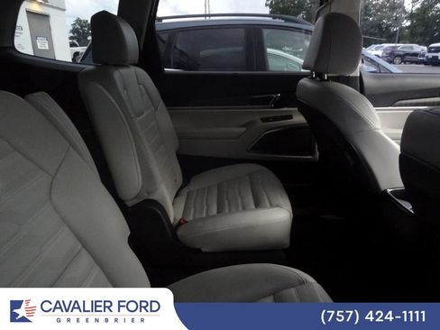 Used 2024 Kia Telluride SX Prestige AWD/4WD image 11