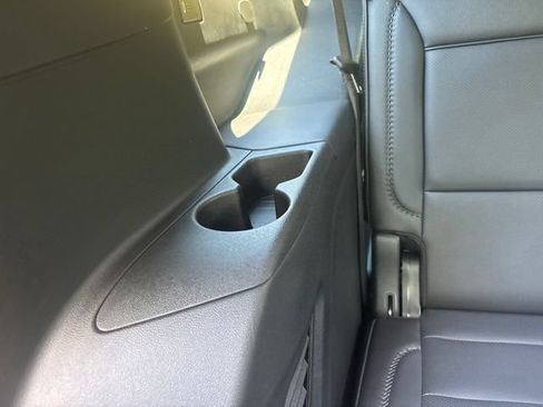 Used 2024 GMC Yukon Denali AWD/4WD image 21
