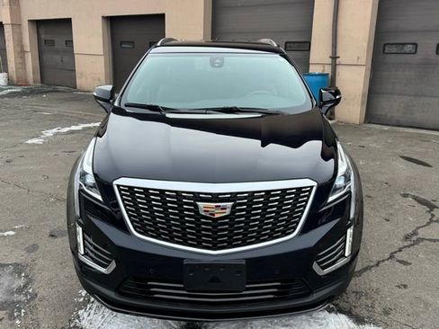 Used 2021 Cadillac XT5 Luxury image 2
