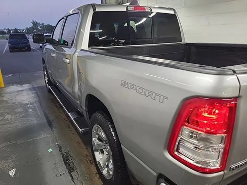 Used 2022 RAM 1500 Big Horn AWD/4WD image 2
