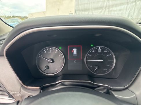 Used 2023 Subaru Outback Onyx Edition image 17