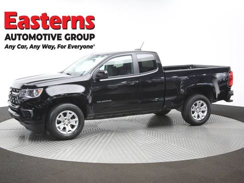 Used 2022 Chevrolet Colorado LT w/ Fleet Safety Package RWD image 41