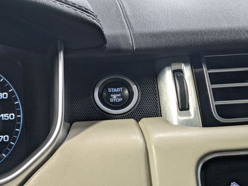 Used 2016 Land Rover Range Rover Long Wheelbase Supercharged AWD/4WD image 17
