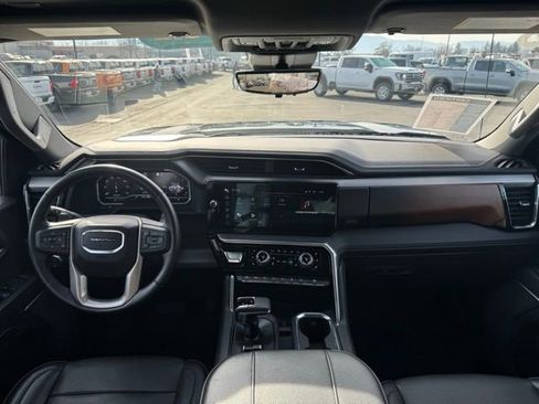Certified 2023 GMC Sierra 1500 Denali w/ Denali Reserve Package image 9
